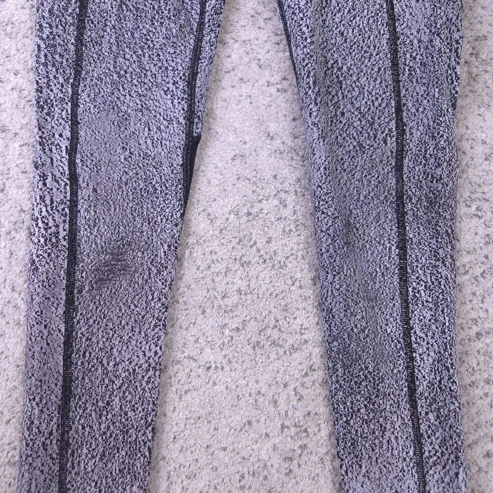 Lululemon Speed Tights Womens Size 4 Pants Running Jogging Gray Black Pocket